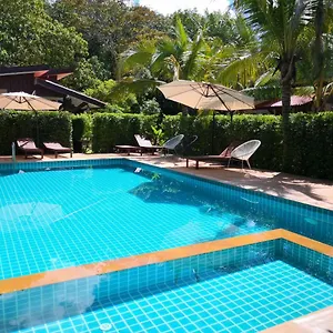 3* Semesteranläggning (resort) Baan Suan Rim Klong